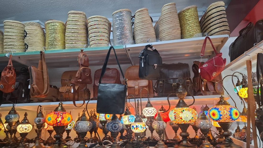 Cestería y portavelas